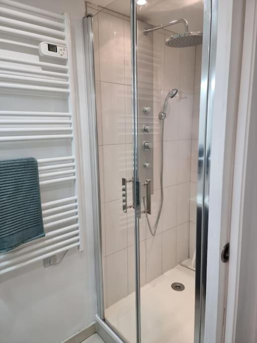 Nalan Orrygeois, Spa, Sauna, Proche Asterix Orry-La-Ville